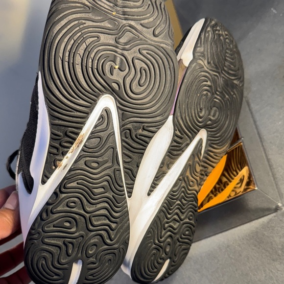 2021 Nike Zoom Freak 3 Project 34 Basketball shoes Size 5Y - Picture 8 of 10